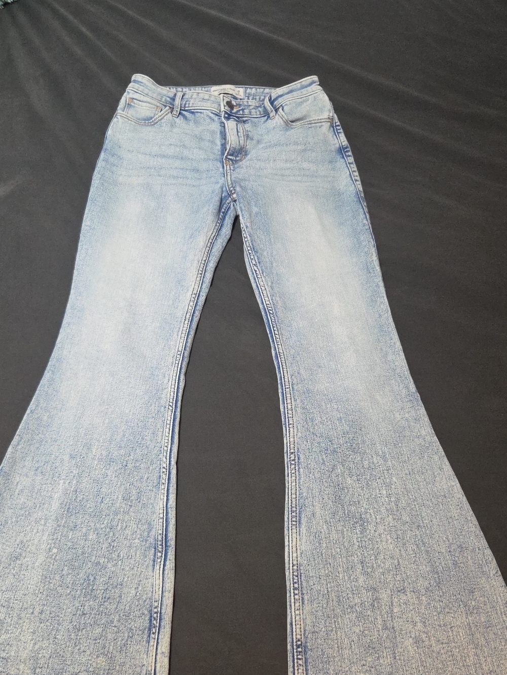 Abercrombie & Fitch Light Blue Flare Jeans - Wide Leg Size 2 (26)